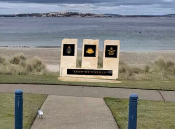 New war memorial for Kingston Beach